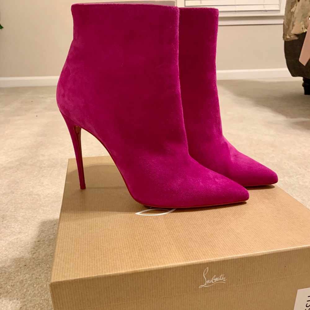 Christian Louboutin So Kate Booties Pink Suede